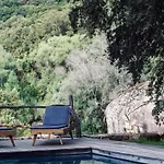Szálloda Le Hameau De Saparale 4*