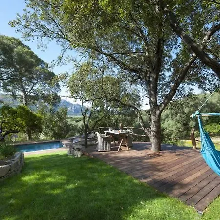 Le Hameau De Saparale