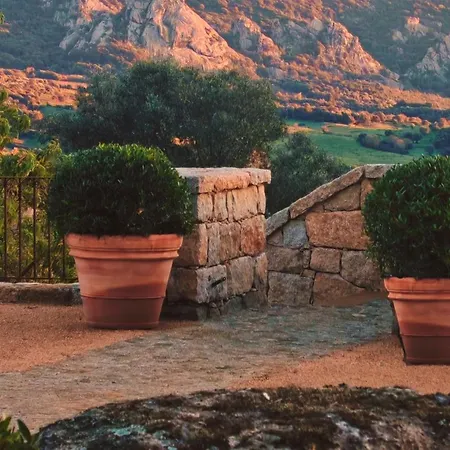 Le Hameau De Saparale