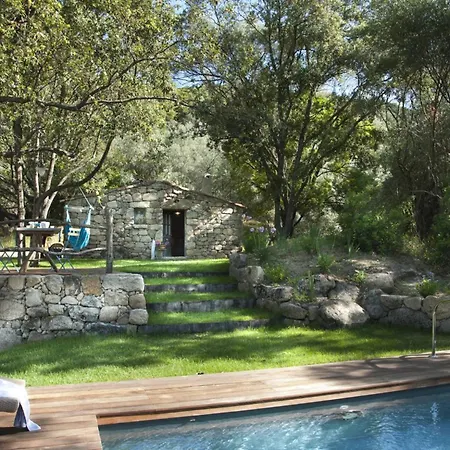 Le Hameau De Saparale מלון