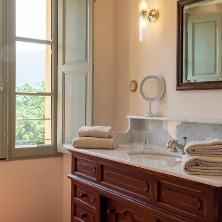 מלון Le Hameau De Saparale