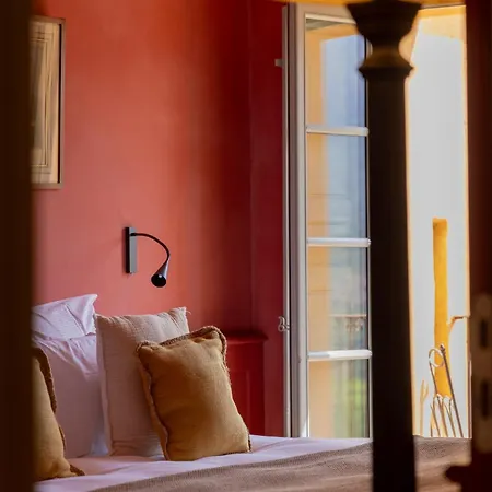 Hotel Le Hameau De Saparale 4*