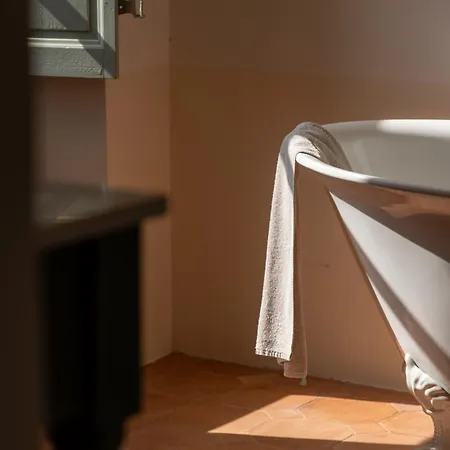 Le Hameau De Saparale Hotel 4*