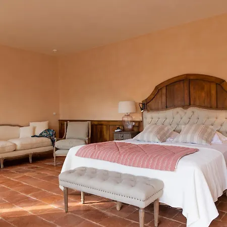 Le Hameau De Saparale Hotel 4*