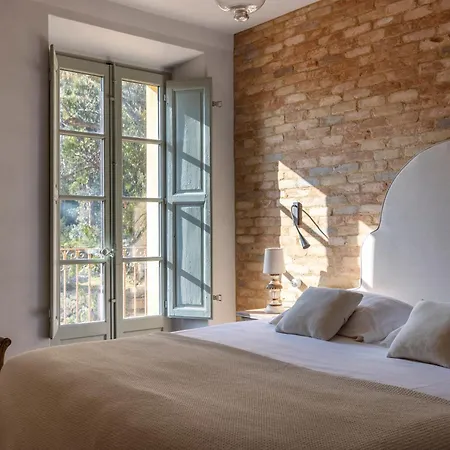 Le Hameau De Saparale 4*