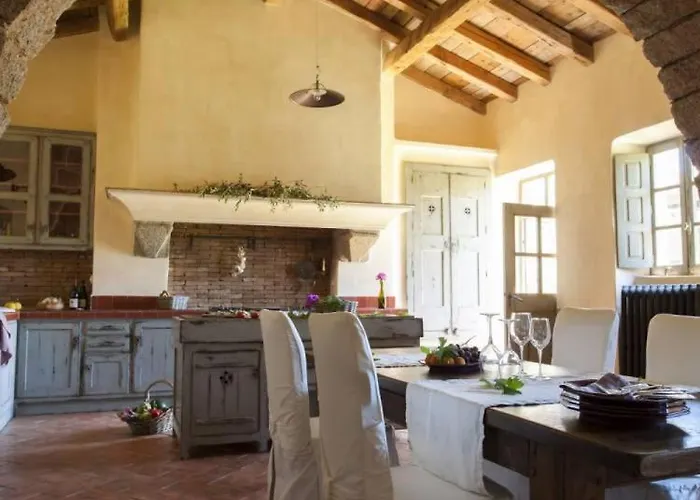 Le Hameau De Saparale