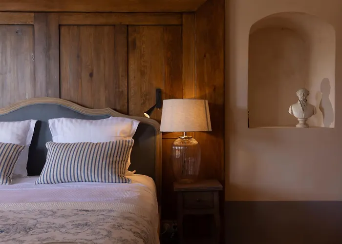 Le Hameau De Saparale 4*