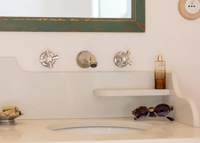 Le Hameau De Saparale 4*