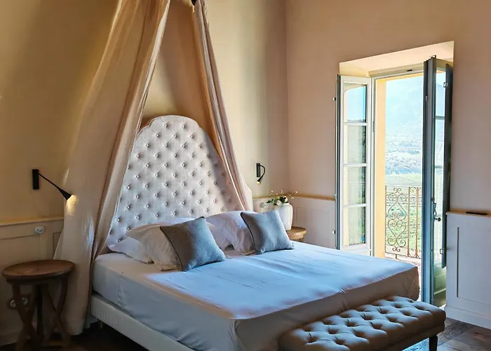 Le Hameau De Saparale Hotel 4*