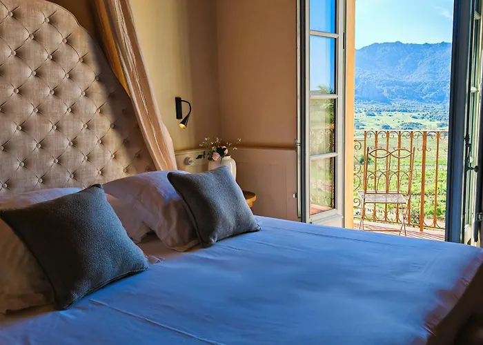 Le Hameau De Saparale