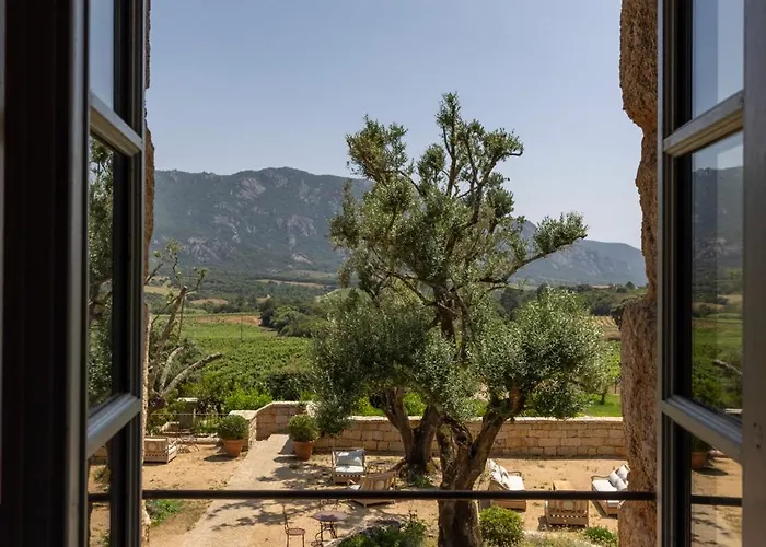 Le Hameau De Saparale