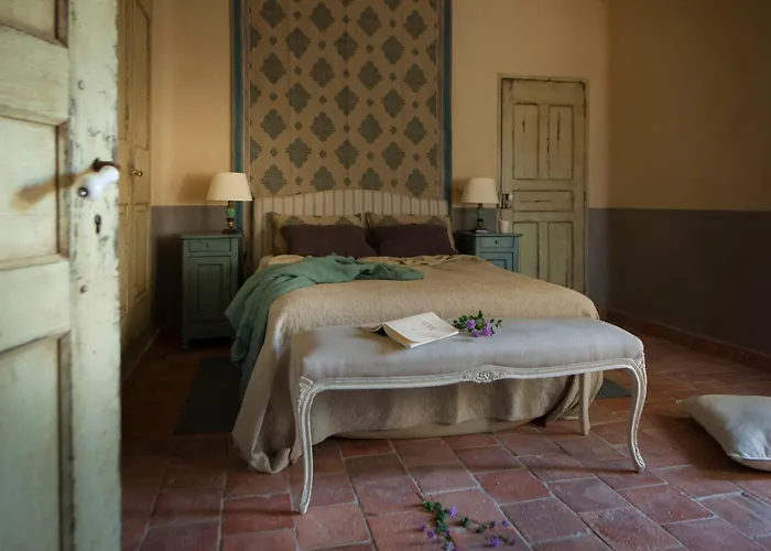 Le Hameau De Saparale Hotel