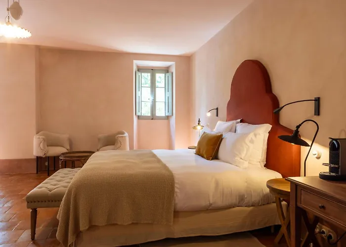 Le Hameau De Saparale Ξενοδοχείο 4*